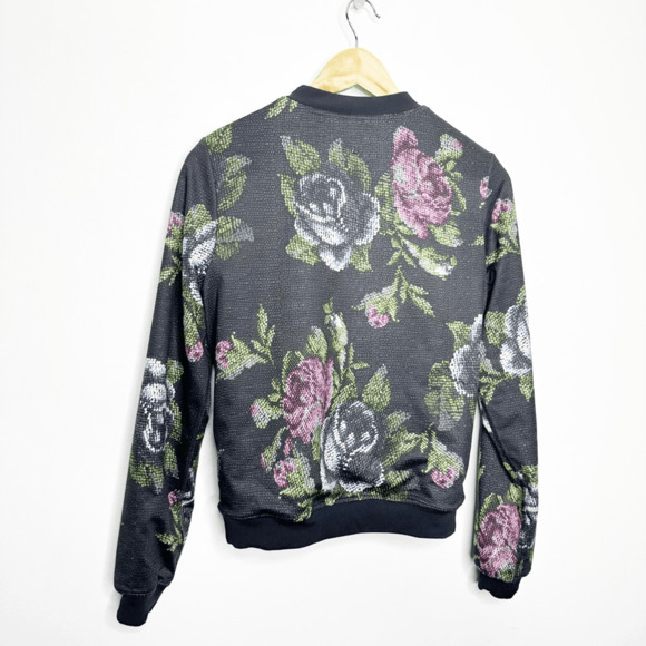 Lululemon Party Bomb Jacket Garden Party Smooth Silver Multi Black womens 2 - Picture 9 of 10